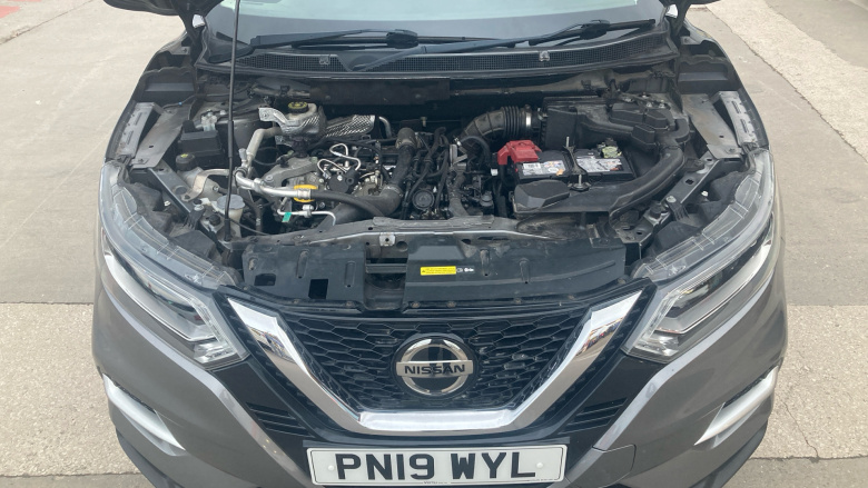 Nissan Qashqai 1.3 DiG-T 160 Tekna 5dr DCT Petrol Hatchback